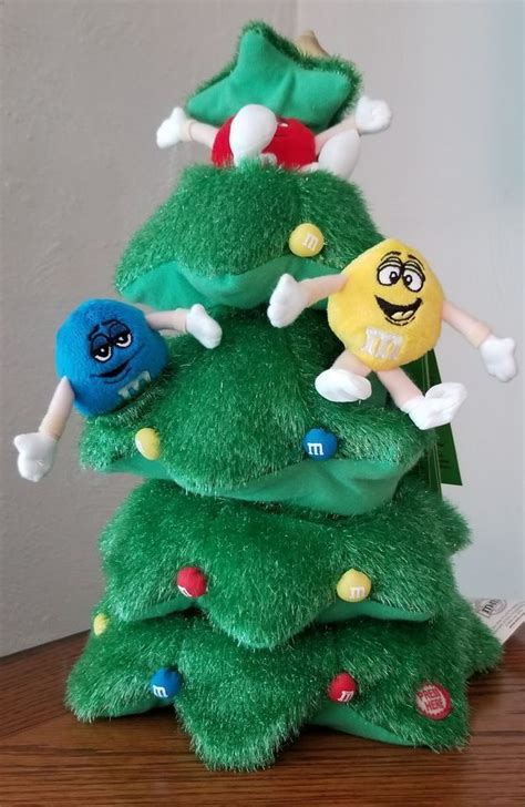 M&M's - Animates Christmas Tree