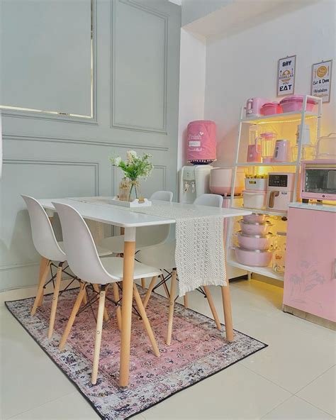 Tiap Sudutnya Cantik 9 Potret Makeover Dapur Tanpa Kitchen Set Nuansa