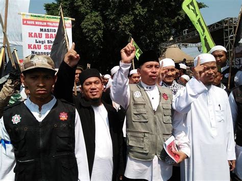 Para Ulama Dan Tokoh Jogja Turut Andil Dalam Aksi Parade Tauhid Voa