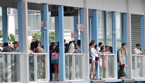 Malam Tahun Baru Transjakarta Beroperasi Hingga Pukul Foto