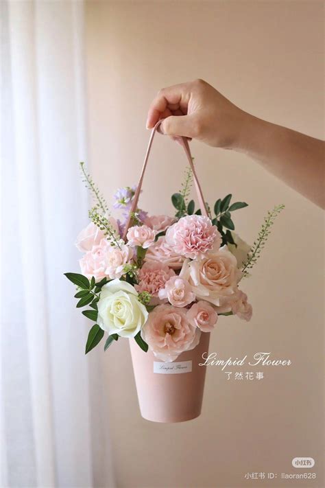 Hộp xô nhựa đựng hoa Hot Trend không kèm hoa THH Lela Flory