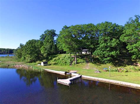 8 Acre Private Lake Haven, Vacation Rentals, Hale, United States of ...