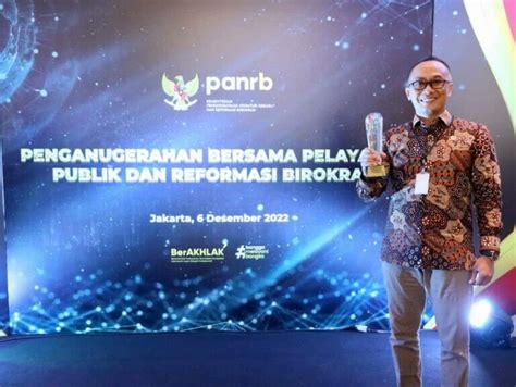 Hebat Empat Tahun Berturut Turut Dukcapil Kemendagri Raih Penghargaan