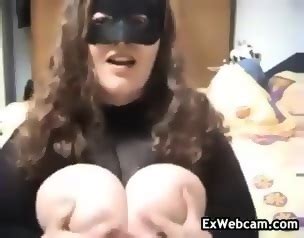 Masked Bbw Masturbating