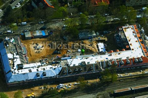 Luftaufnahme Berlin Baustelle Der Neubau Geb Ude Des Altersheim