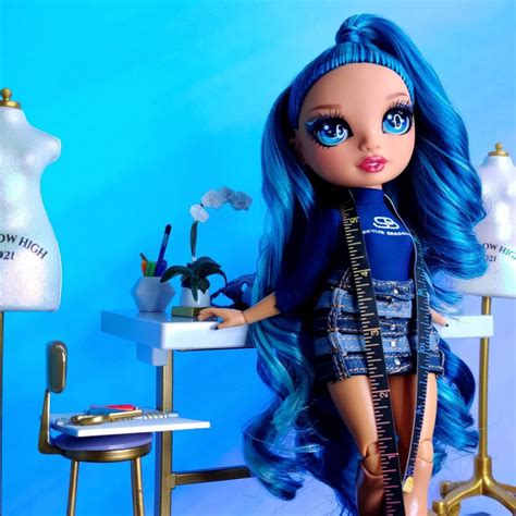 Rainbow High Dream And Design Studio Skyler Bradshow Doll