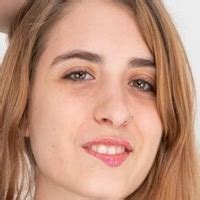 Nadia Goh Nude Leaks Fapopedia