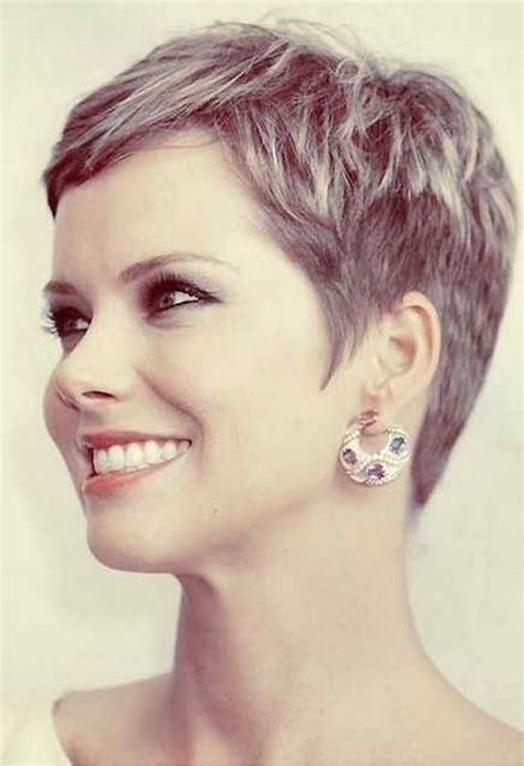 21 Hottest Short Hairstyles To Try This Year Feed Inspiration