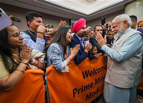 In Pics Indians Showcased A Heartwarming Welcome For PM Narendra Modi