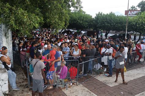 Migrantes Llevan A Cabo Una Procesi N En El Sur De M Xico Para