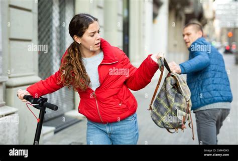 Male Thief Hi Res Stock Photography And Images Alamy