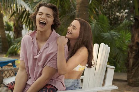 Netflixs The Kissing Booth 3 Film Review