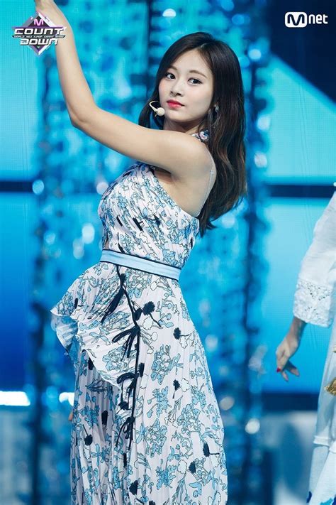Times Twice S Tzuyu Made Us Go Hot Damn With Her Stage Outfits Koreaboo