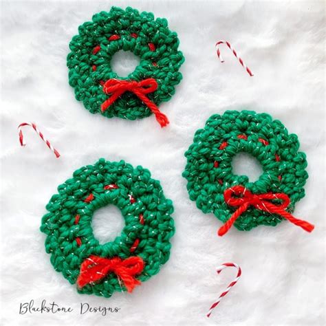 Wreath Christmas Tree Ornament Free Crochet Pattern Blackstone