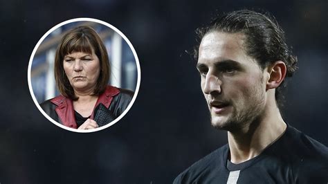 La Mamma Di Rabiot Su Tutte Le Furie Dopo L Eliminazione Ecco Il Motivo