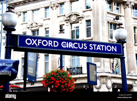 Oxford Circus Streets London Fotografías E Imágenes De Alta Resolución