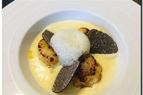 Noix de Saint Jacques à la truffe