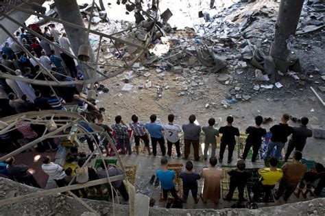 Prayers Go On Gazans Gather Beneath Toppled Mosques Nbc News