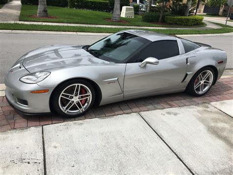 Machine Silver 2006 Chevrolet Corvette