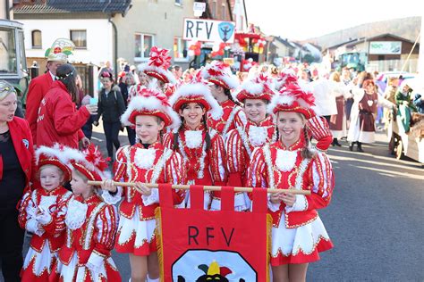 Kreisfaschingsumzug M Mlingen Teil Mega Stimmung Bild Von