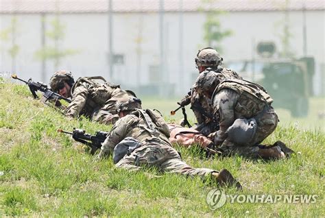 미2사단 최고 분대 선발대회 연합뉴스