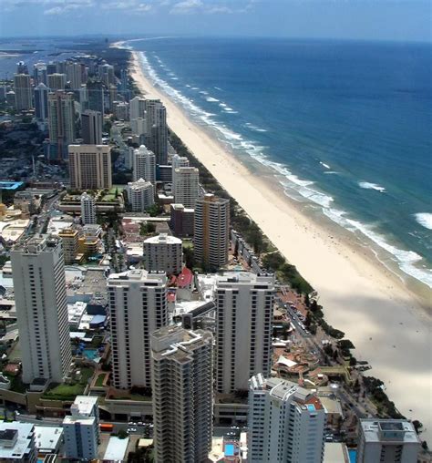 Gold Coast Australia beaches | Hello from the Five Star Vagabond