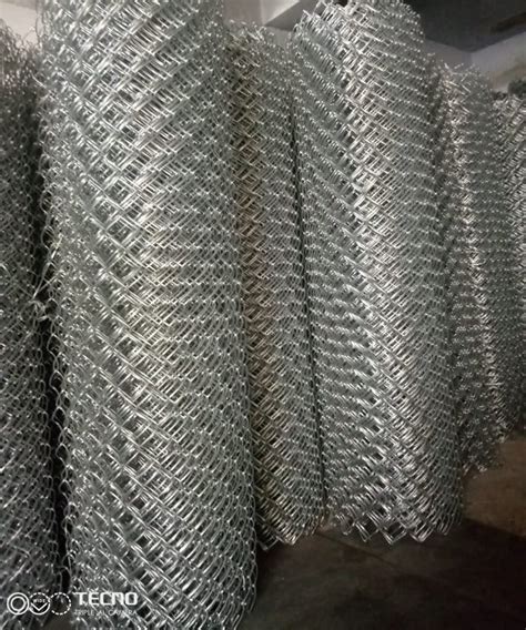 Mild Steel Galvanized Gi Chain Link Fencing Wire Diameter 4mm 4 12FT