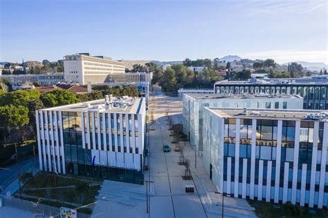 La grande métamorphose du campus d'Aix-Marseille Université | Marseille ...