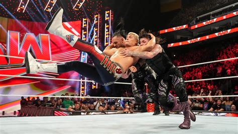 Wwe Raw Draws Lowest Viewership Since January Key Demo Rating Also