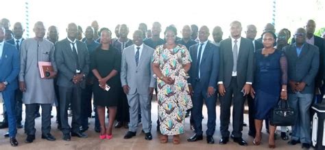 Togo Universitaires Et Experts Planchent Sur Les D Fis Conomiques