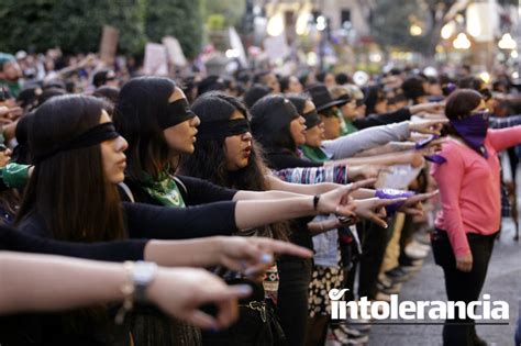 Poblanas Cantan Un Violador En Tu Camino Exigen Erradicar