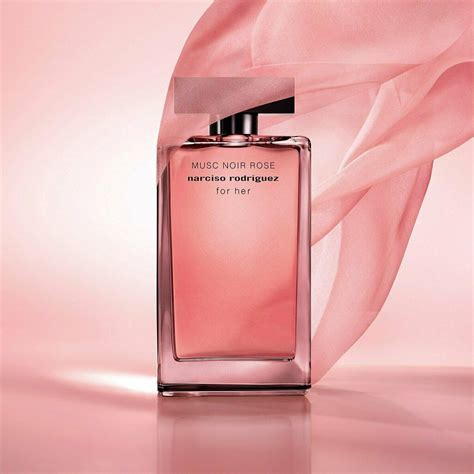 Musc Noir Rose For Her Narciso Rodriguez For Women