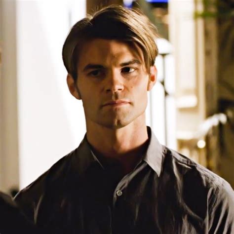 Pin By Lanie Lloyd On Elijah Mikaelson Elijah Vampire Diaries