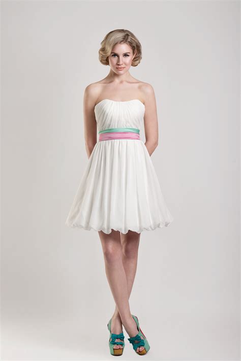 20 Cool Short Wedding Dresses Magment