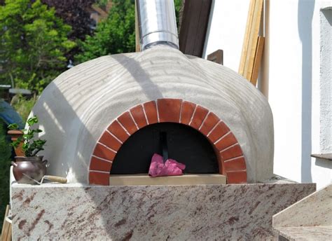 Perlite Vs Vermiculite Pizza Oven Differences Similarities Whats