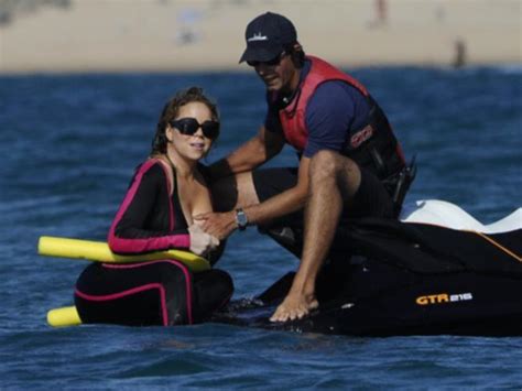 Did Jetski Guy Go Too Far In Protecting Mariahs Boob From Photographers Perthnow