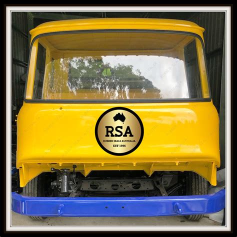Front Screen Seal Suits Tk Bedford With Black Lockstrip Rubber Seals