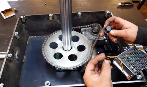 Powered Rotary Table Free Sample