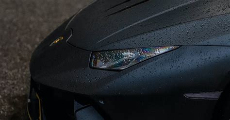 Front of a Lamborghini Huracan · Free Stock Photo