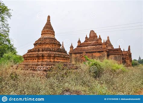 Valley Of A Thousand Pagodas In Myanmar Stock Photo Image Of Ruins