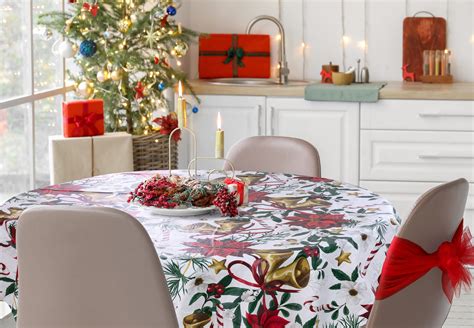 Serafina Home Holiday Christmas Vinyl Tablecloth With Flannel Backing