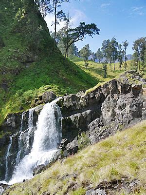 Trek Et Ascension Du Volcan Rinjani Lombok Bali Autrement