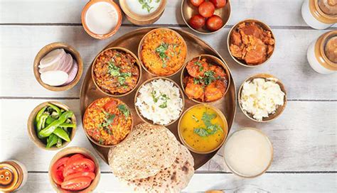 10 Delicious Gujarati Cuisines Which You Must Try