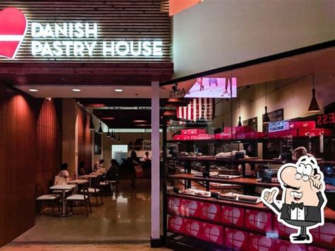 Menu at DANISH PASTRY HOUSE desserts, Vaughan