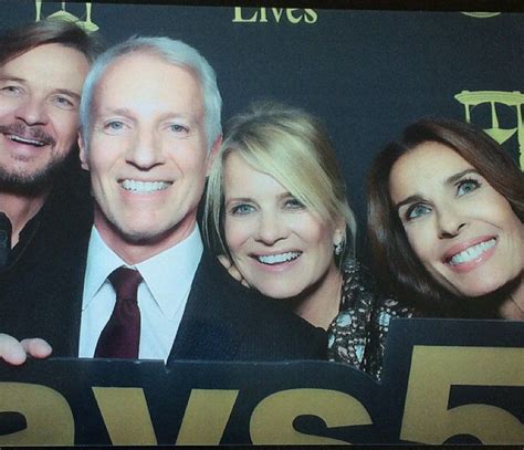 Mary Beth Evans So Much Fun In The Days Anniversary Party Photo Booth