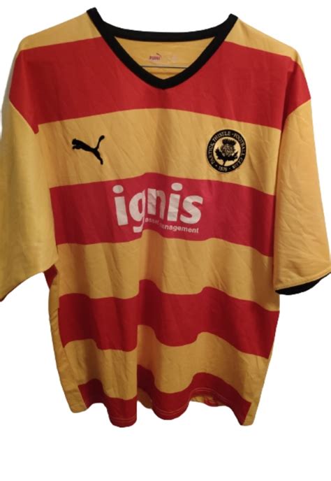 Partick Thistle 2008-09 Home Kit