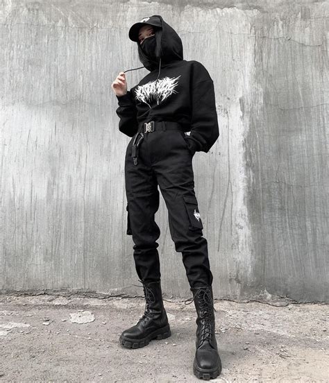 Stylish And Futuristic Women S Techwear Outfit