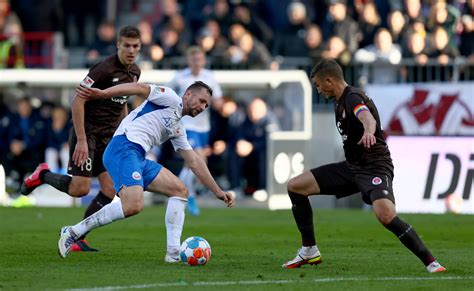 90plus 2 Liga Hansa Rostock Stürzt Tabellenführer St Pauli 90plus