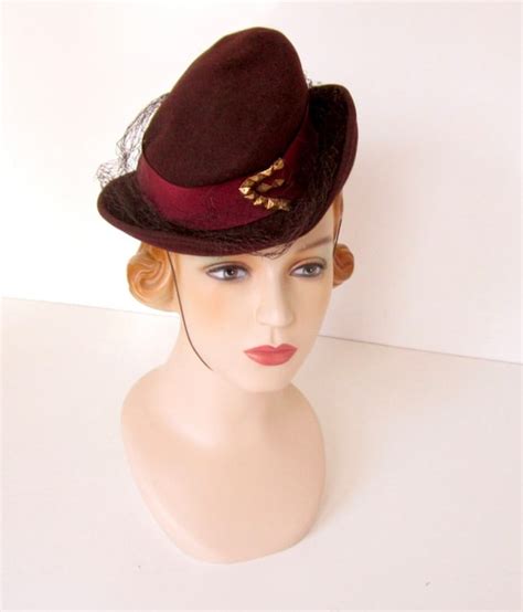 1940s Tilt Topper Hat Gem