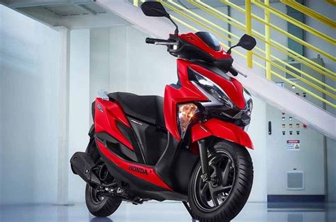 Meluncur Motor Matic Baru Honda Cc Mesin Kelas Vario Seharga Beat